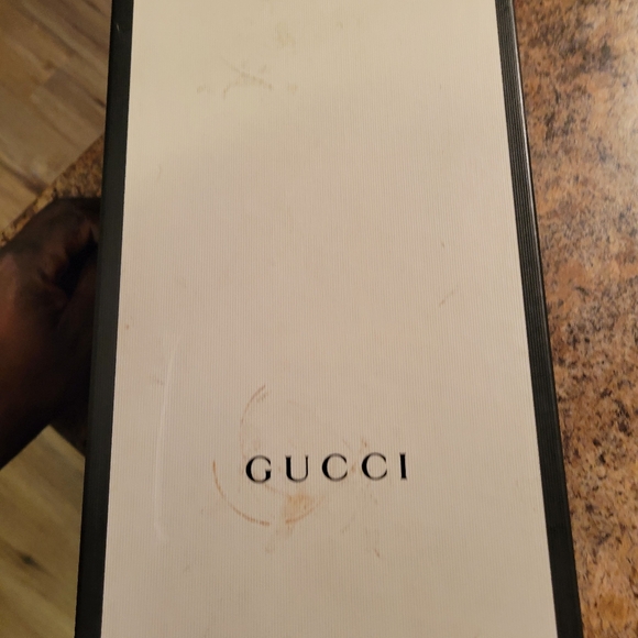 Gucci leather sneakers - Picture 2 of 8